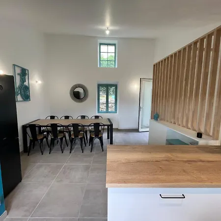 Maison Au Pied Du Chateau - L'ange Du Chateau Holiday home