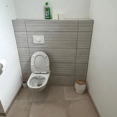 Maison Au Pied Du Chateau - L'ange Du Chateau Champeix